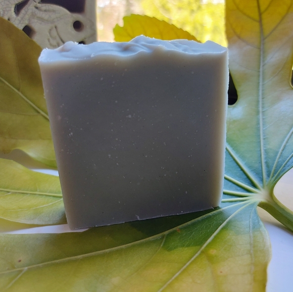 Artisan Eucalyptus, Pine, and Wintergreen soap - Picture 1 of 2